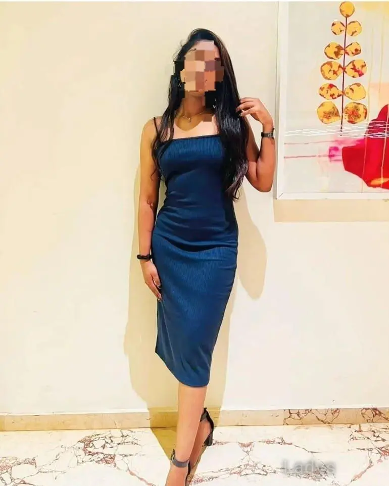 Anushka, 22 years beautiful nude Chennai escorts girl, height 170 sm, Weight  kg