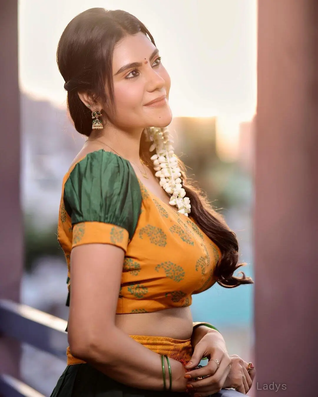 Chennai, 23 years beautiful nude Chennai escorts girl, height 198 sm, Weight  kg