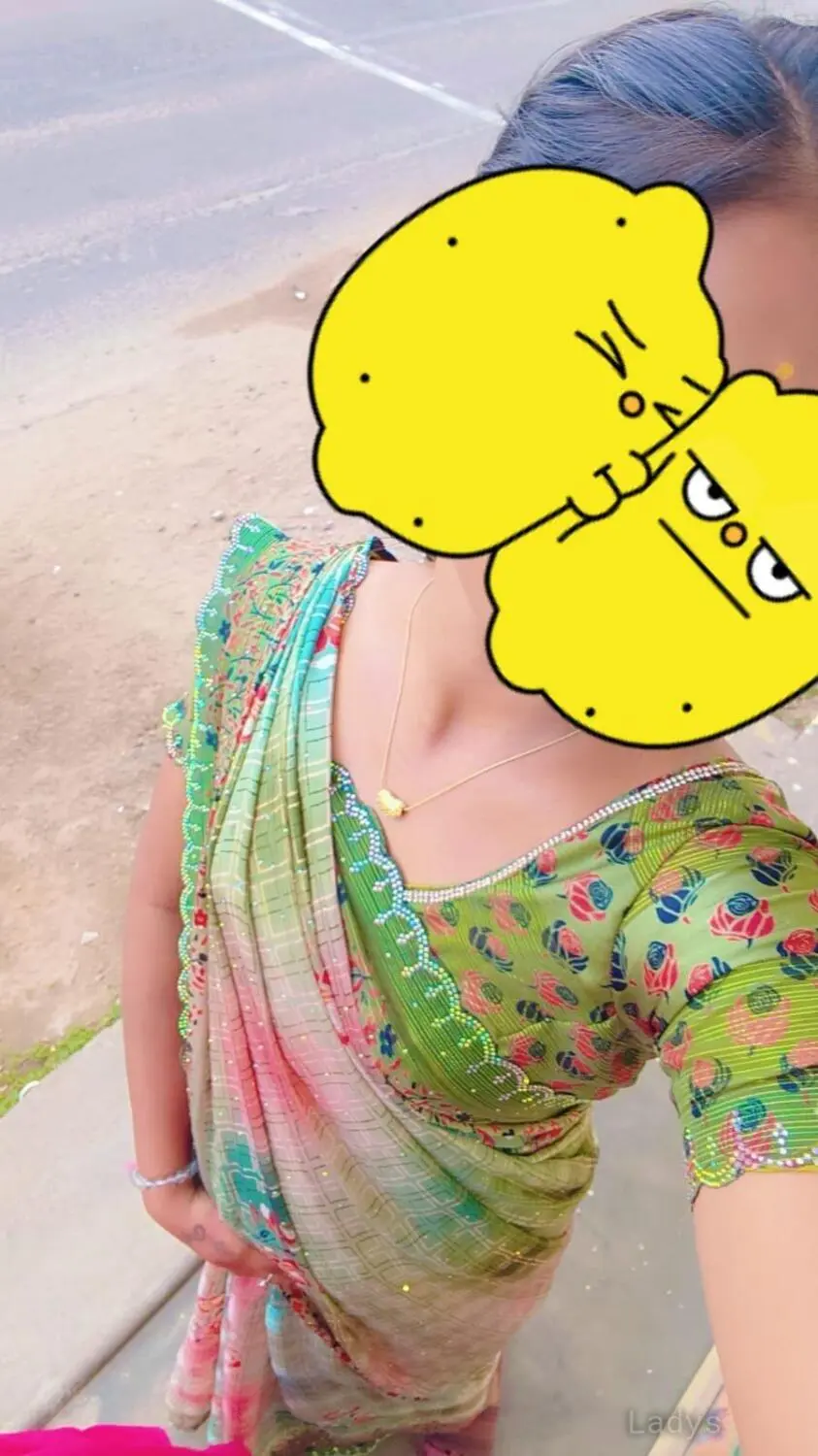 Dasha, 29 years beautiful nude Chennai escorts girl, height 158 sm, Weight kg