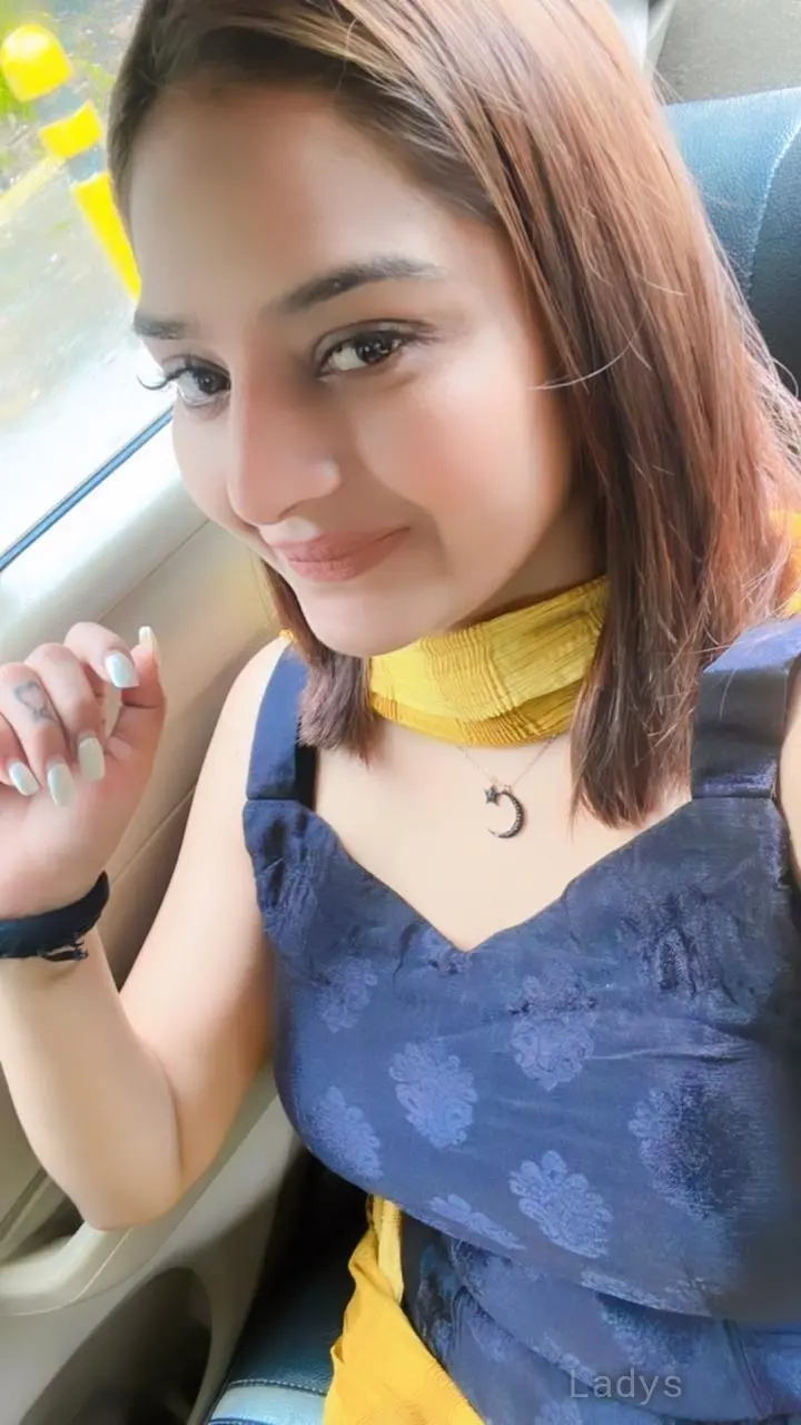 Emma, years beautiful nude Chennai escorts girl, height sm, Weight kg