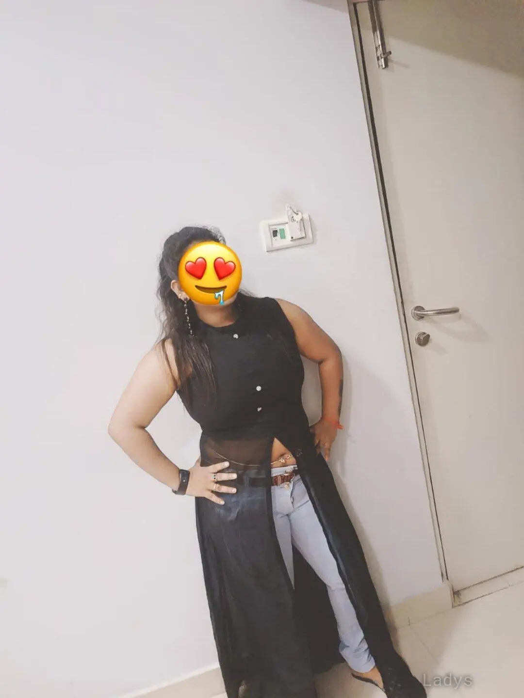 Girls Available Agency Direct payment,  years beautiful nude Chennai escorts girl, height  sm, Weight  kg
