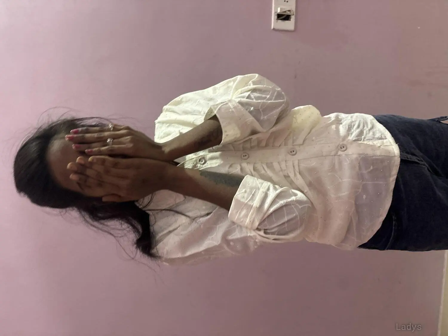 Kosi, 23 years beautiful nude Chennai escorts girl, height 162 sm, Weight kg