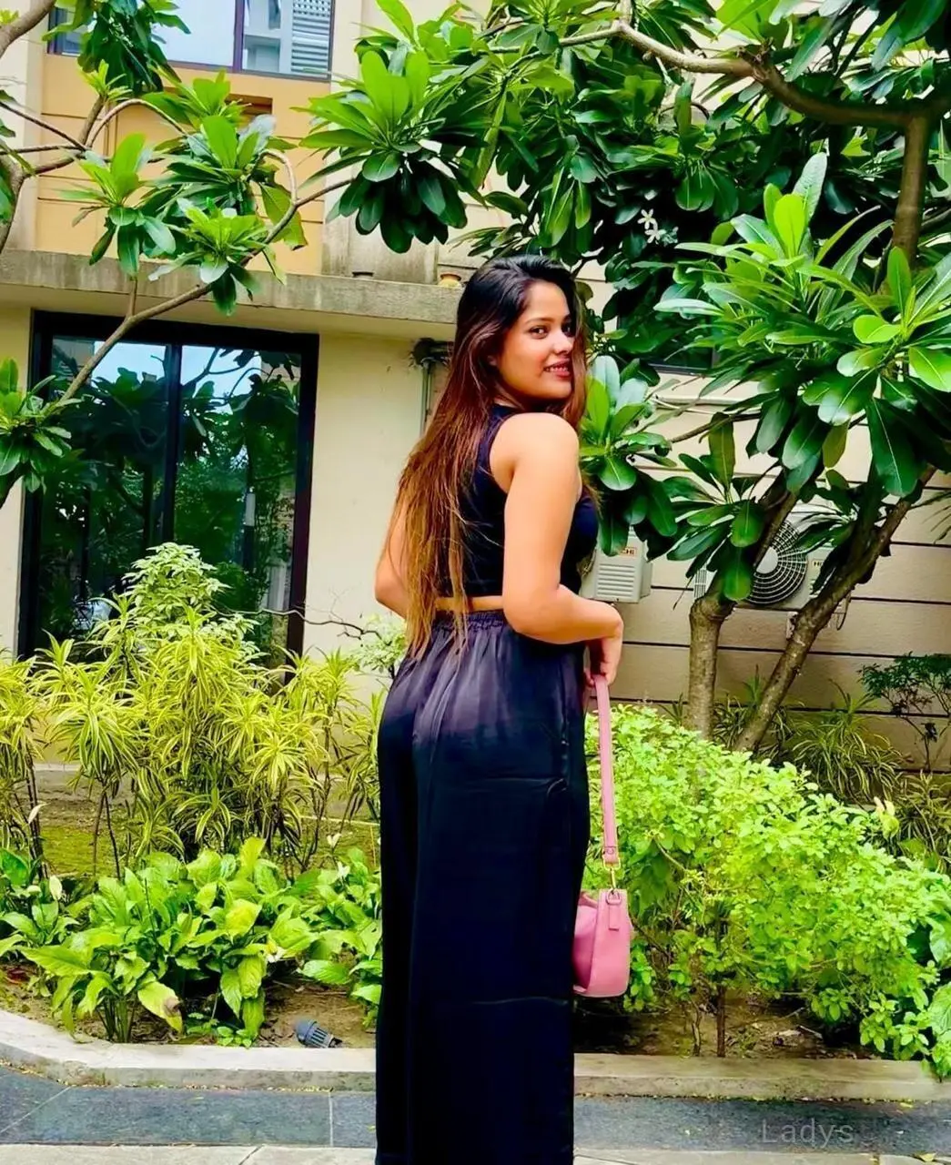 Maxine, years beautiful nude Chennai escorts girl, height sm, Weight kg