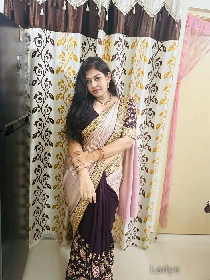 Mittal, 21 years beautiful nude Chennai escorts girl, height 153 sm, Weight  kg