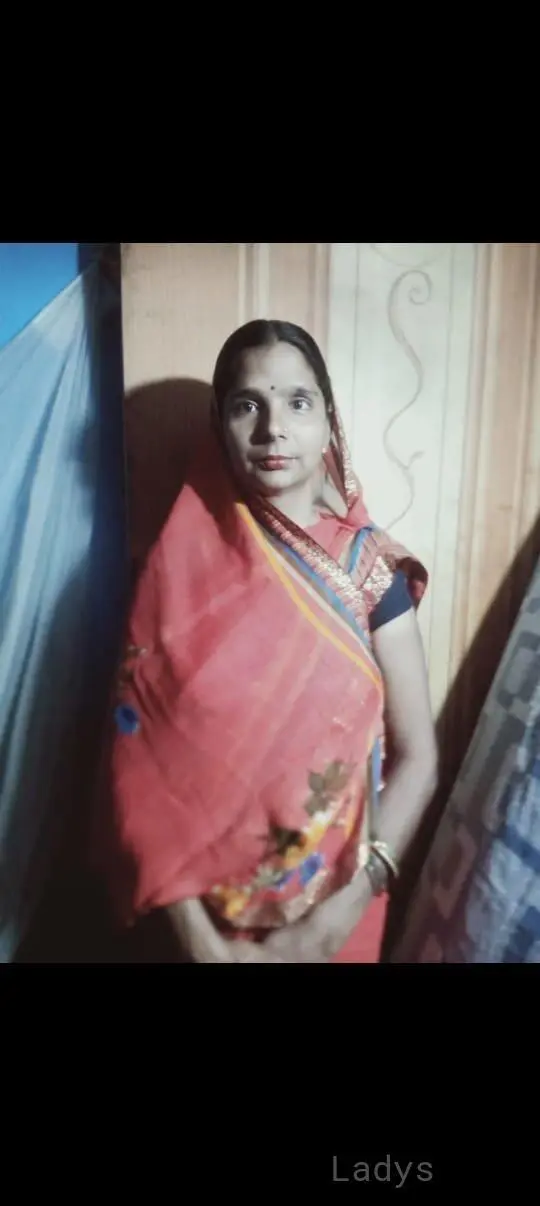 Monika, 21 years beautiful nude Chennai escorts girl, height 155 sm, Weight kg