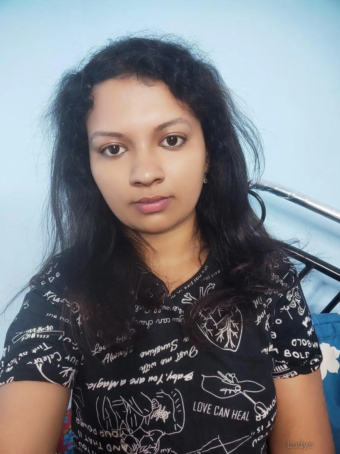 Pooja, 24 years beautiful nude Chennai escorts girl, height 154 sm, Weight kg