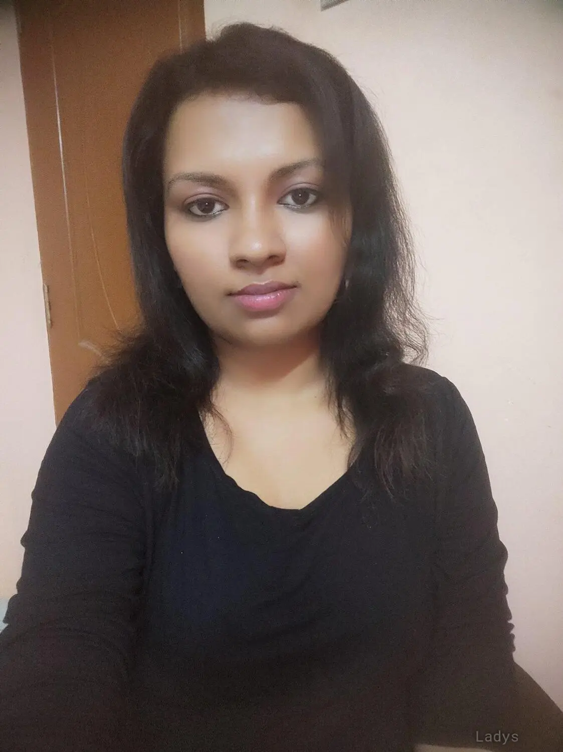 Preethika, 25 years beautiful nude Chennai escorts girl, height 154 sm, Weight  kg