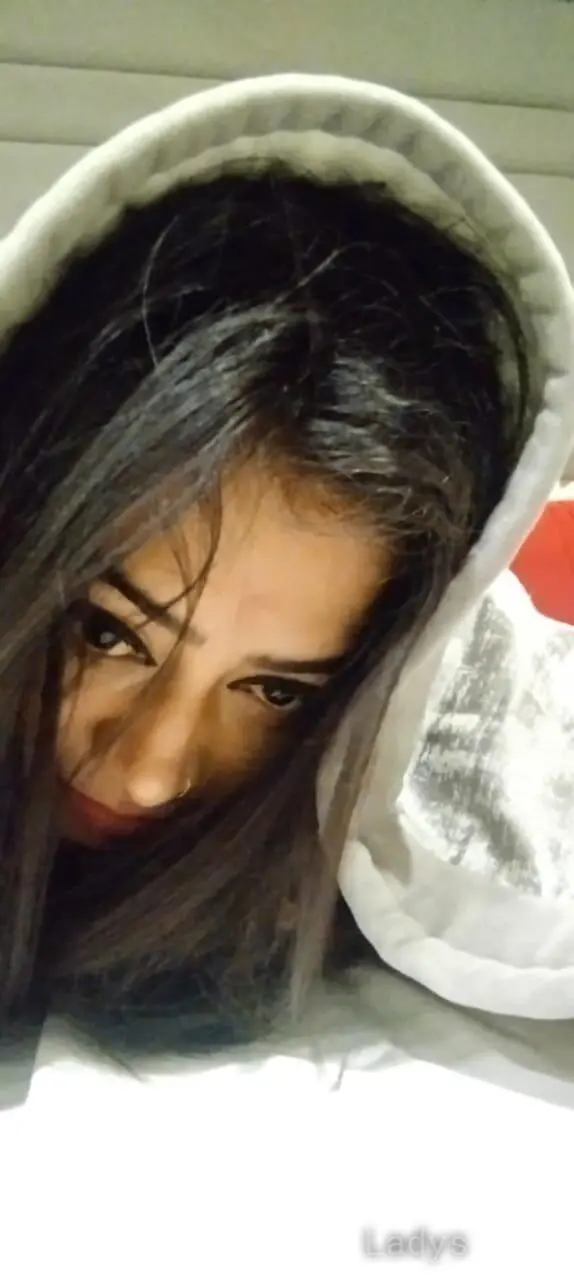 Priyanka, 25 years beautiful nude Chennai escorts girl, height 167 sm, Weight  kg