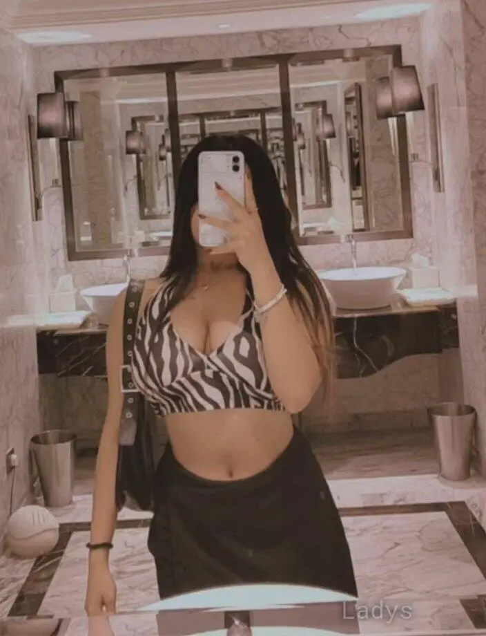 Real Meet and Cam,  years beautiful nude Chennai escorts girl, height  sm, Weight  kg