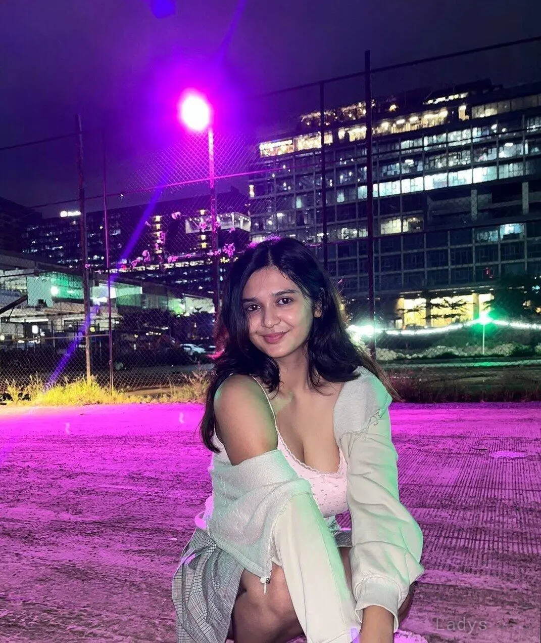 Ronika, 23 years beautiful nude Chennai escorts girl, height 153 sm, Weight  kg