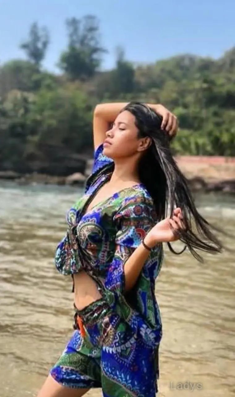 Russian and Indian Direct Payment,  years beautiful nude Chennai escorts girl, height  sm, Weight  kg