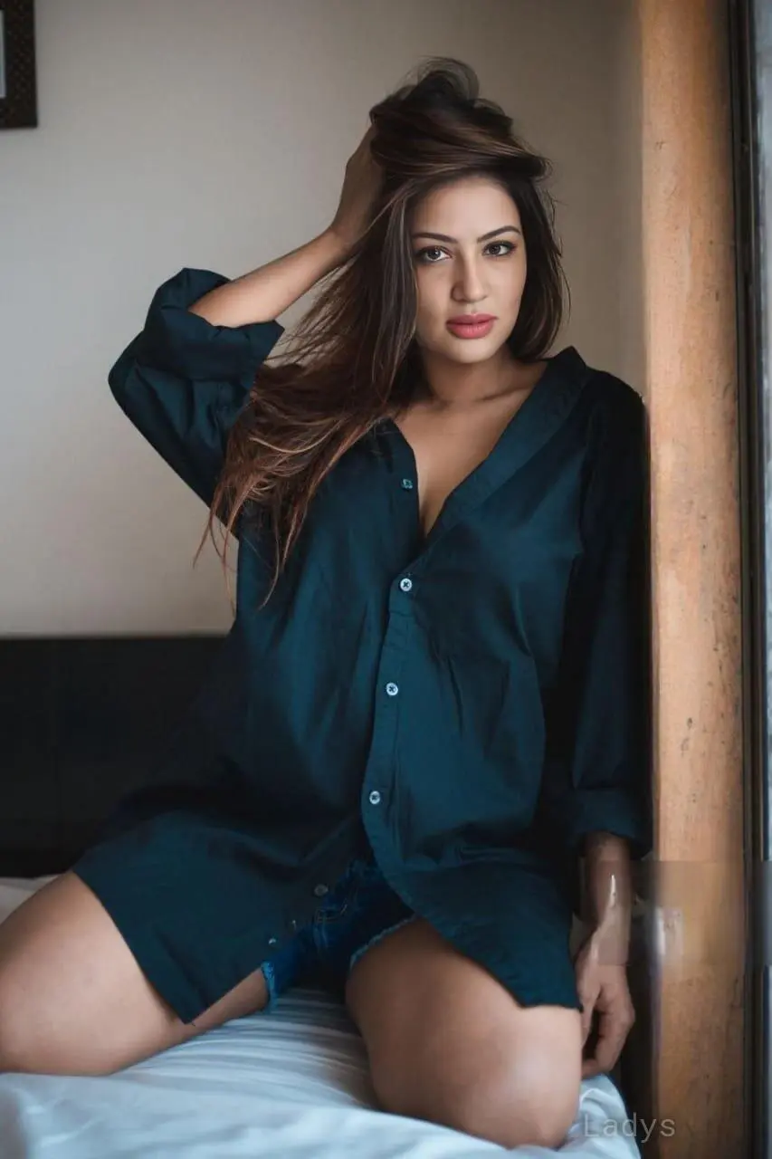 Smita, years beautiful nude Chennai escorts girl, height sm, Weight kg