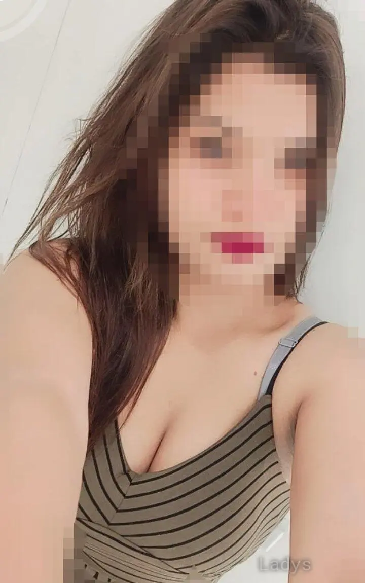 Soni Here Real Meet and Cam Show,  years beautiful nude Chennai escorts girl, height  sm, Weight  kg