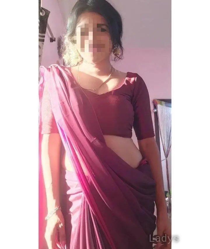Vibha, 26 years beautiful nude Chennai escorts girl, height 154 sm, Weight kg