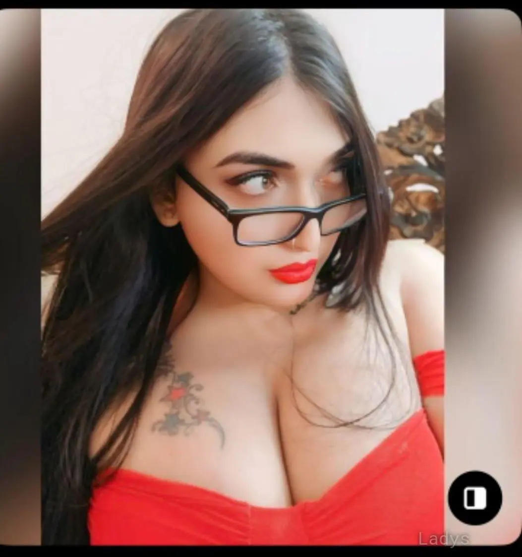 Alina, 26 years sexy hot local Chennai excorts girl, height 154 sm, Weight  kg