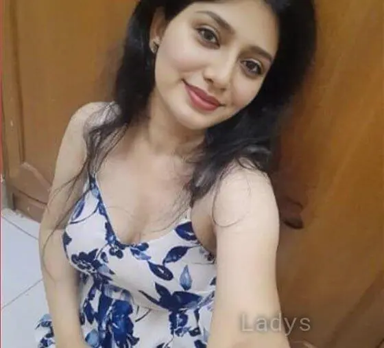 Shivani Patel, 22 years beautiful nude Chiang Rai escorts girl, height 160 sm, Weight kg