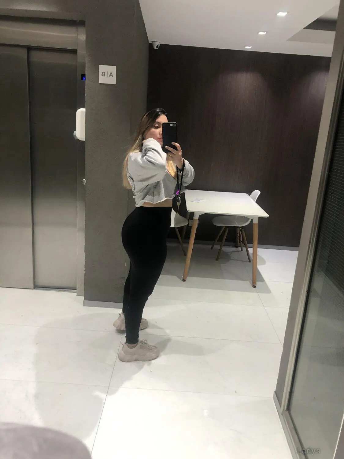 Bellarine, 25 years beautiful nude Chicago escorts girl, height 172 sm, Weight 64 kg