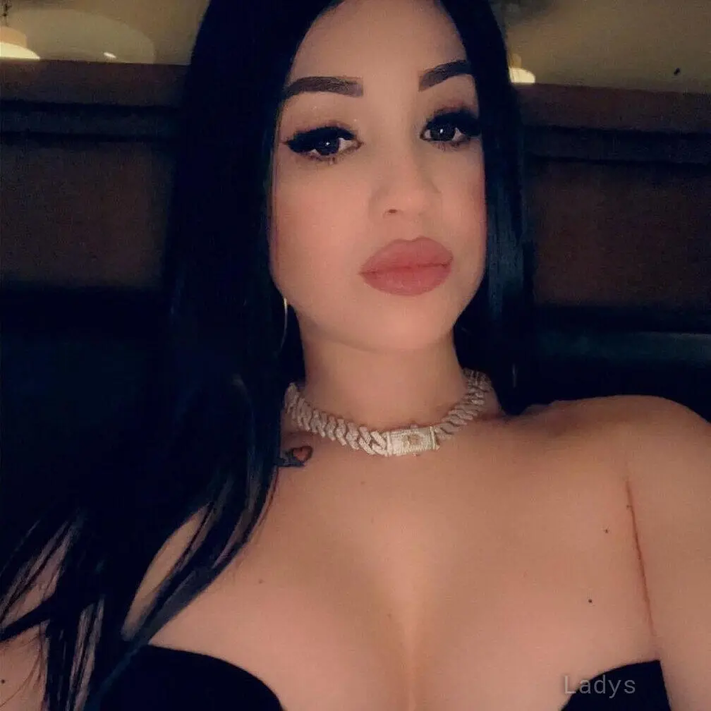 Latina Escort Chicago