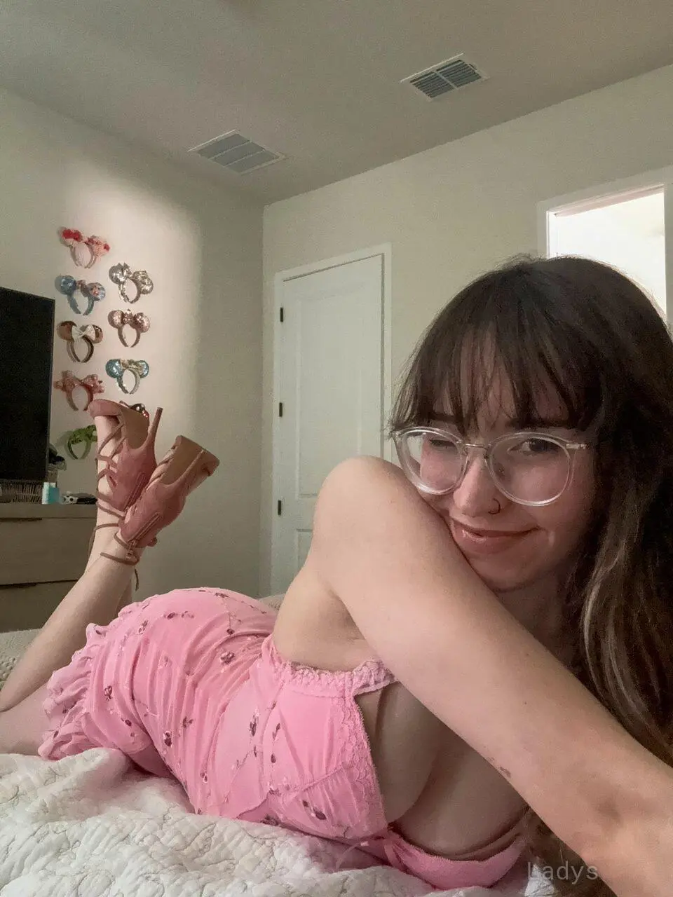Super Kinky Hot _And Hookup let's_!, 22 years beautiful nude Chicago escorts girl, height 159 sm, Weight 63 kg