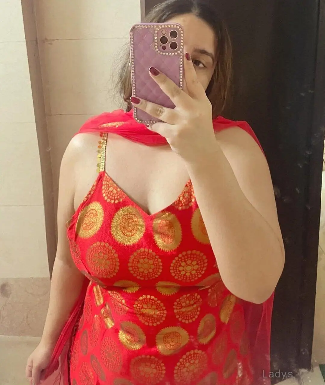 Bhabhi, 29 years old Coimbatore escort girl with big tits, height 158 sm, Weight  kg