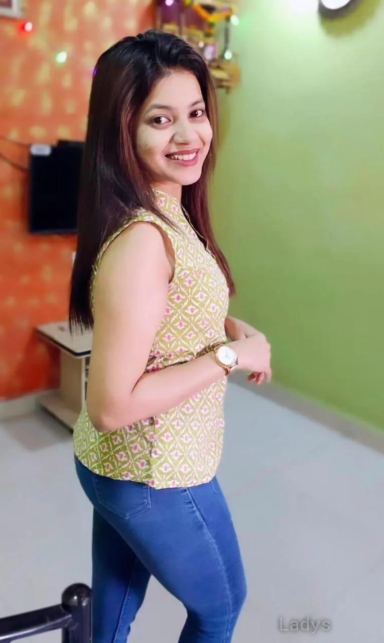 Amani, 22 years beautiful nude Coimbatore escorts girl, height 154 sm, Weight kg