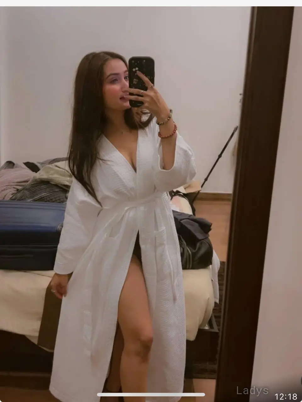 Anuradha, 22 years beautiful nude Coimbatore escorts girl, height  sm, Weight  kg