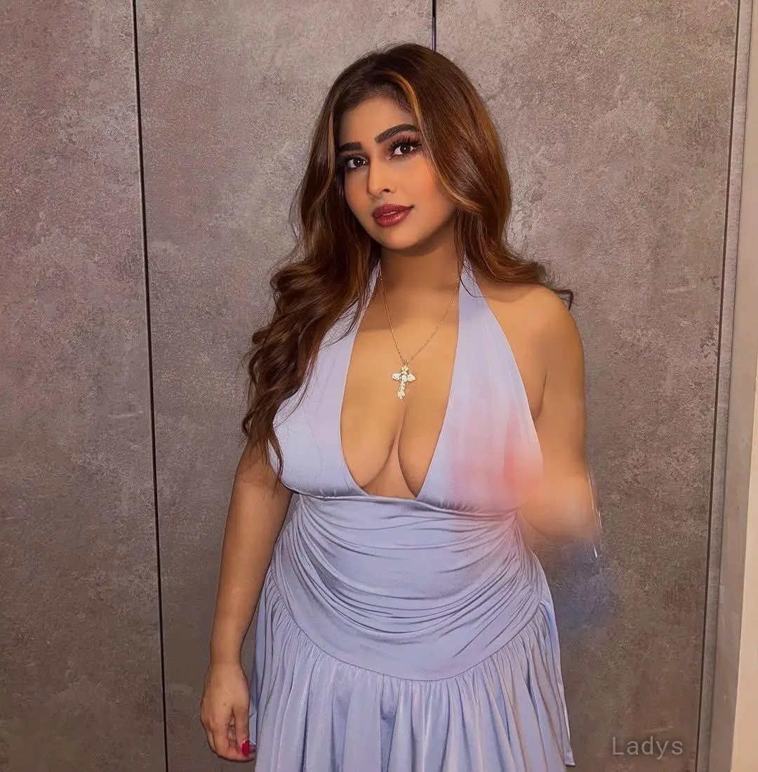 Manya, 23 years beautiful nude Coimbatore escorts girl, height 154 sm, Weight  kg