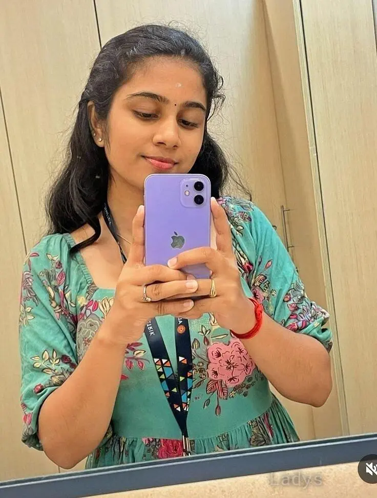 Trisha, 22 years beautiful nude Coimbatore escorts girl, height 152 sm, Weight kg