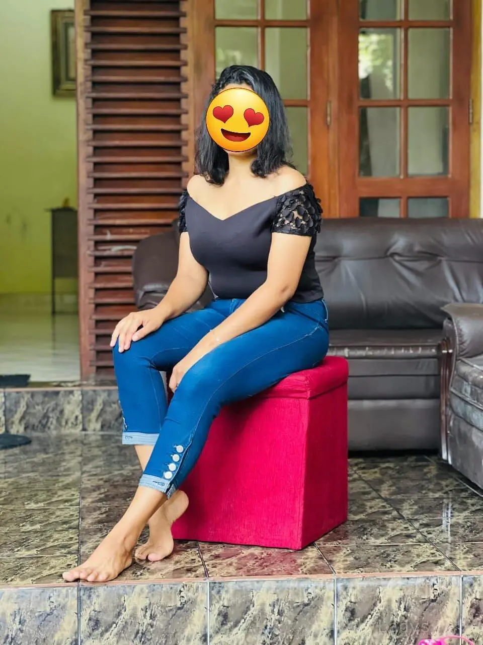Camila, 24 years old Colombo escort girl with big tits, height 154 sm, Weight kg