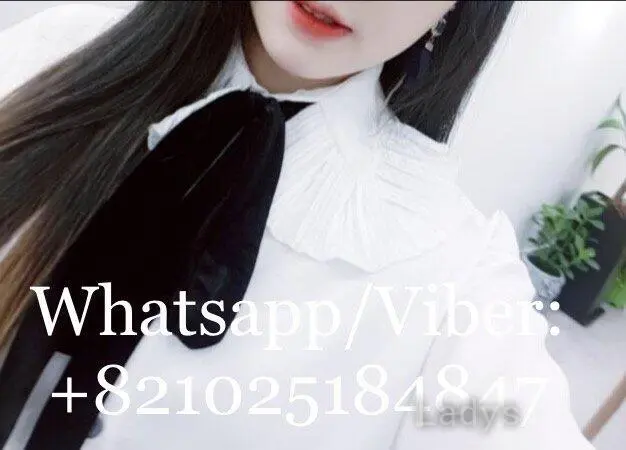 Lee, 25 years old Colombo escort girl with big tits, height 165 sm, Weight  kg
