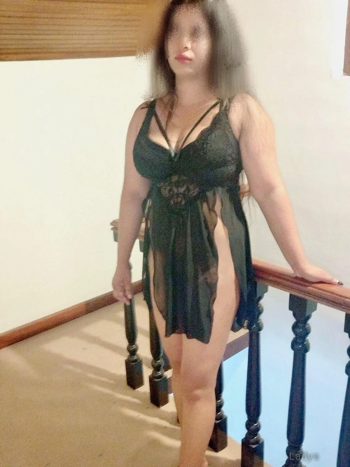 Naduni, 32 years old Colombo escort girl with big tits, height 160 sm, Weight  kg