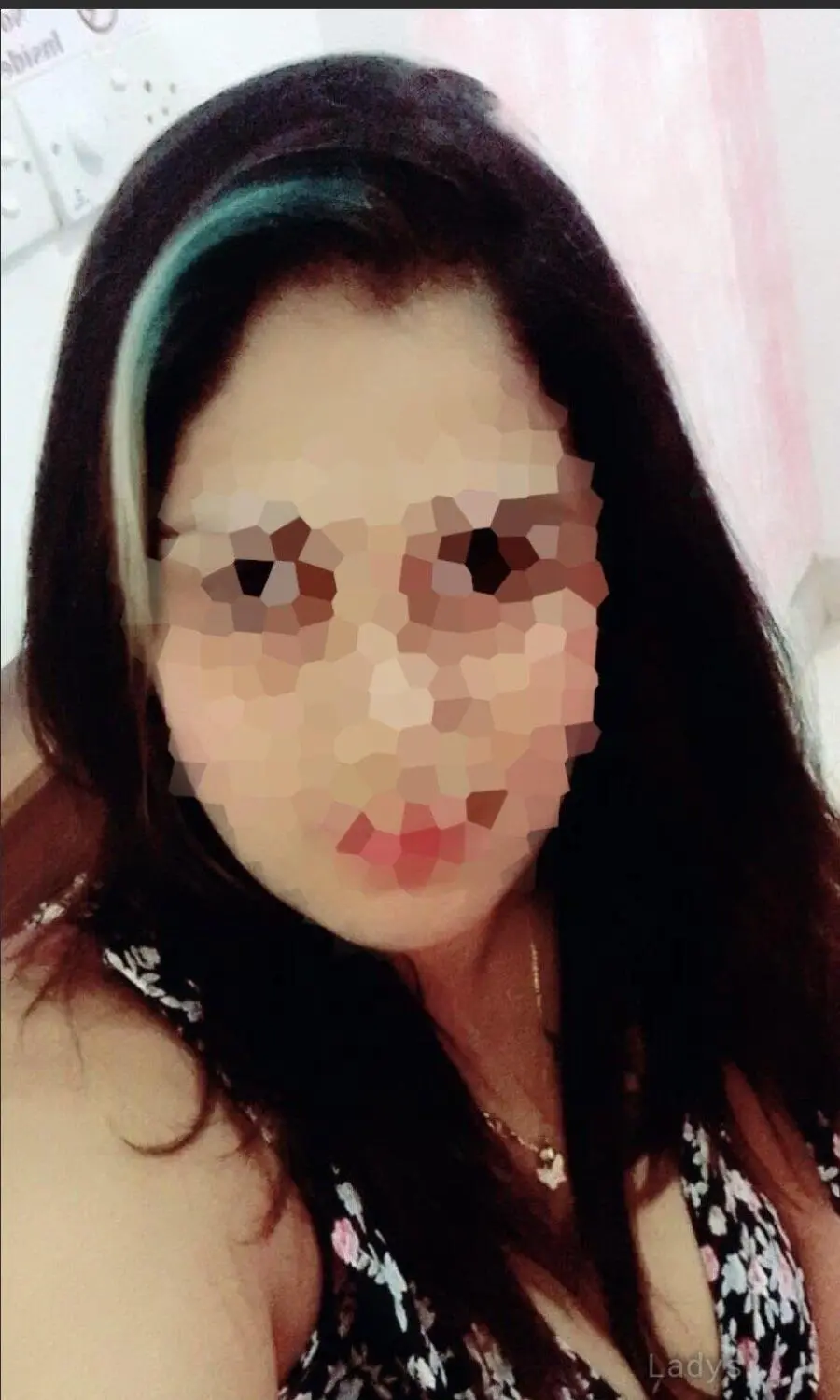 Anushka, 30 years beautiful nude Colombo escorts girl, height 165 sm, Weight  kg