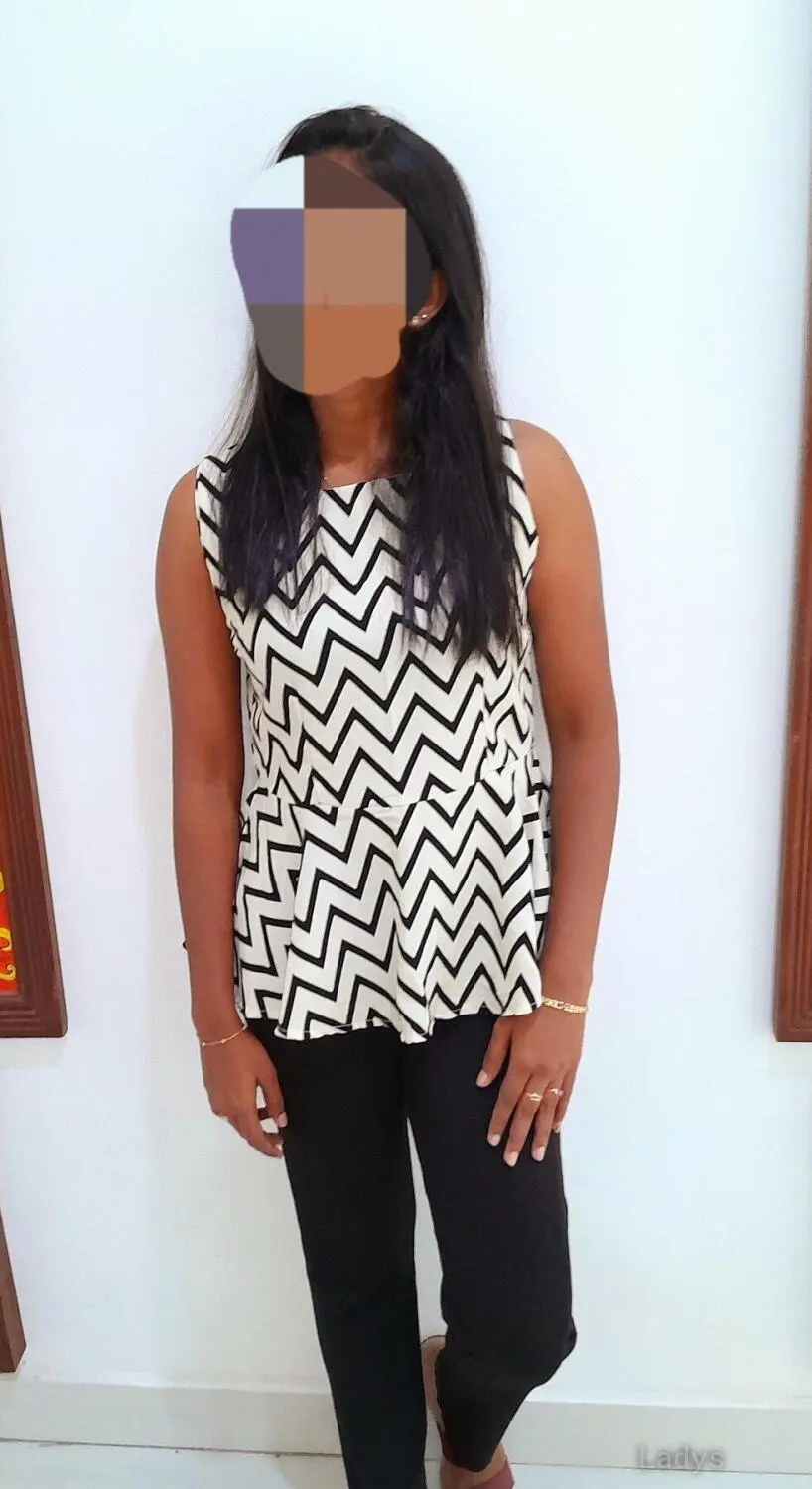 Eli, 28 years beautiful nude Colombo escorts girl, height 160 sm, Weight kg