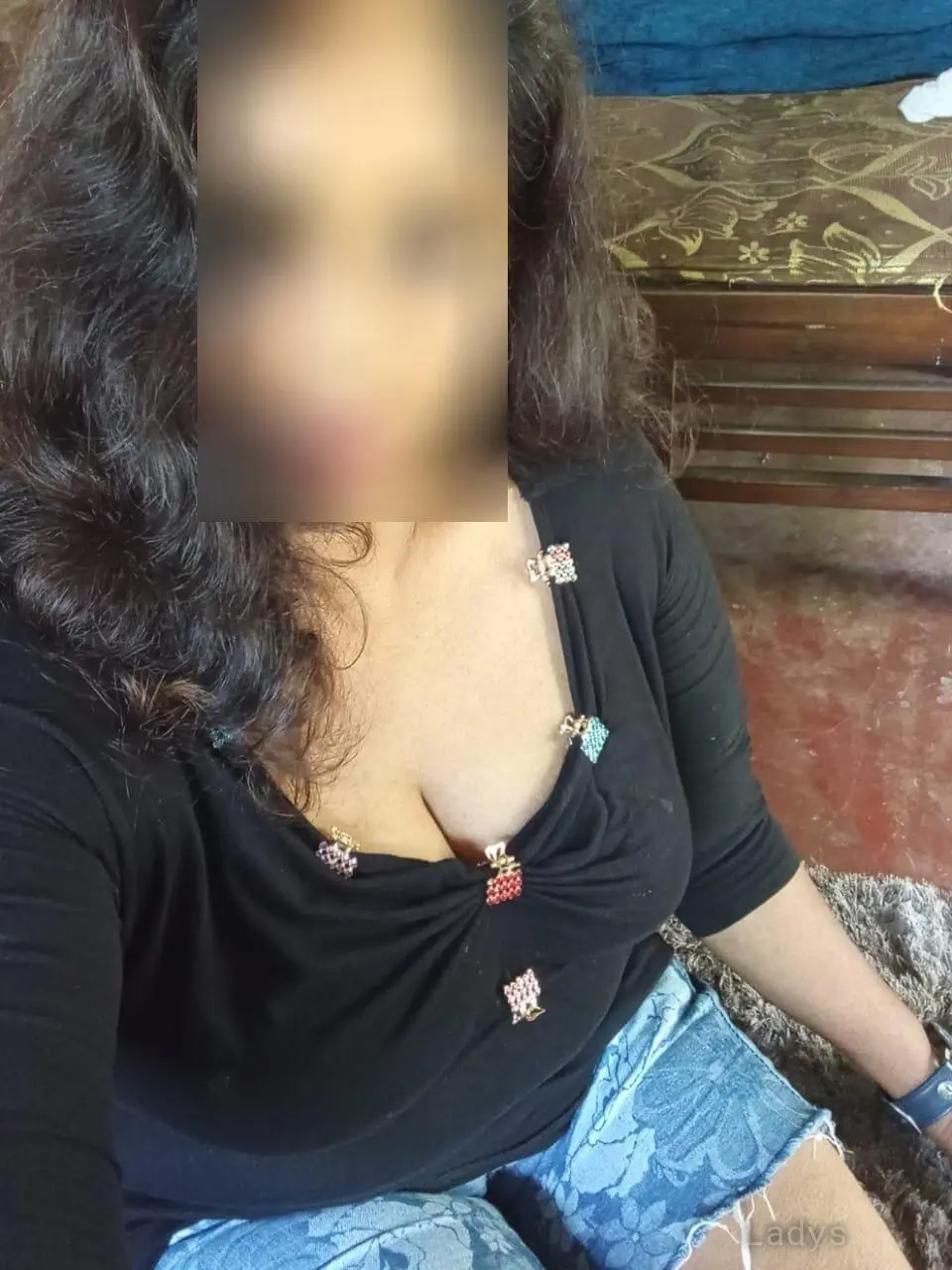 Emmy,  years beautiful nude Colombo escorts girl, height  sm, Weight  kg