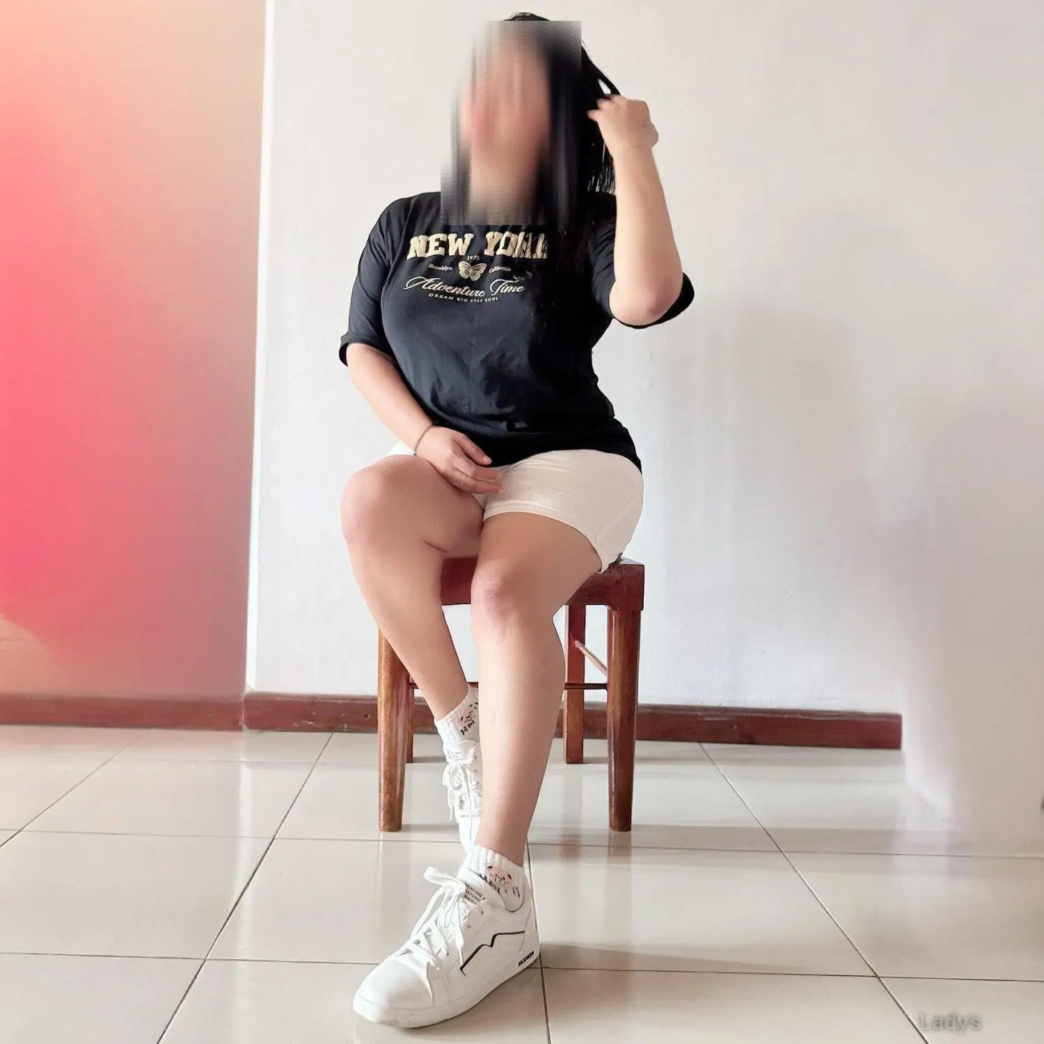 Fiona, 32 years beautiful nude Colombo escorts girl, height 160 sm, Weight  kg