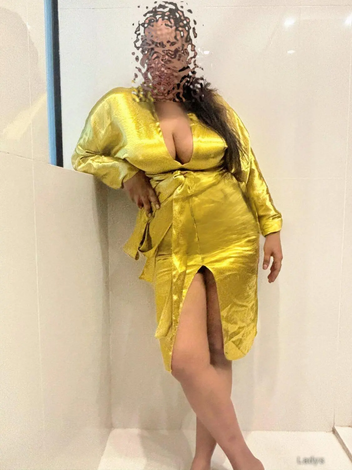 Gigi, 31 years beautiful nude Colombo escorts girl, height 160 sm, Weight kg