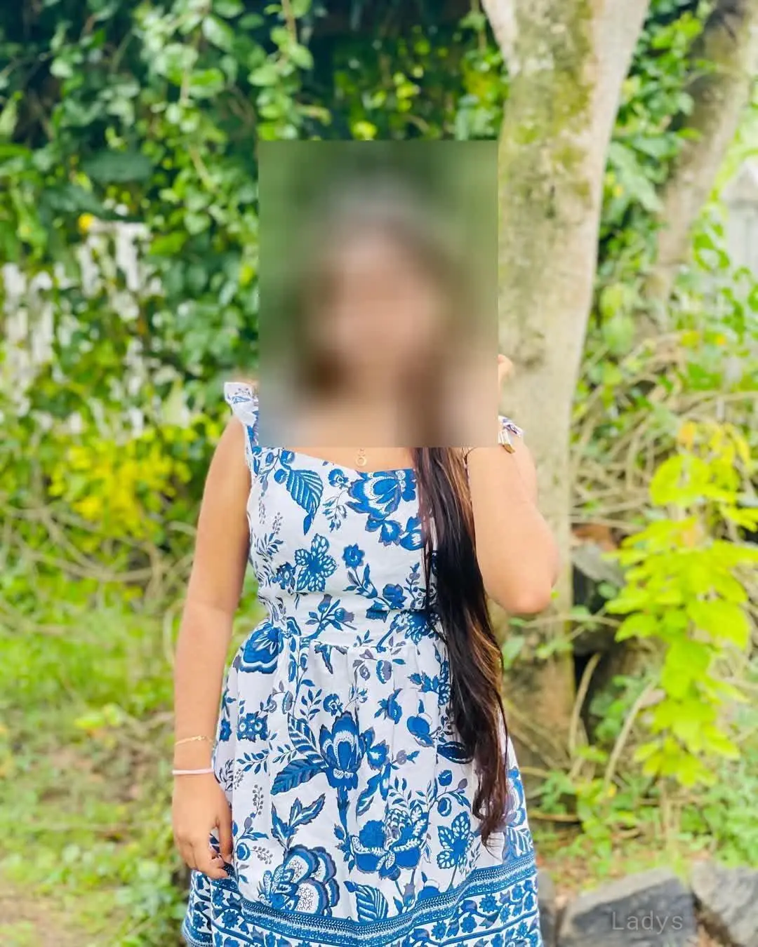 Hasini, 19 years beautiful nude Colombo escorts girl, height 153 sm, Weight  kg