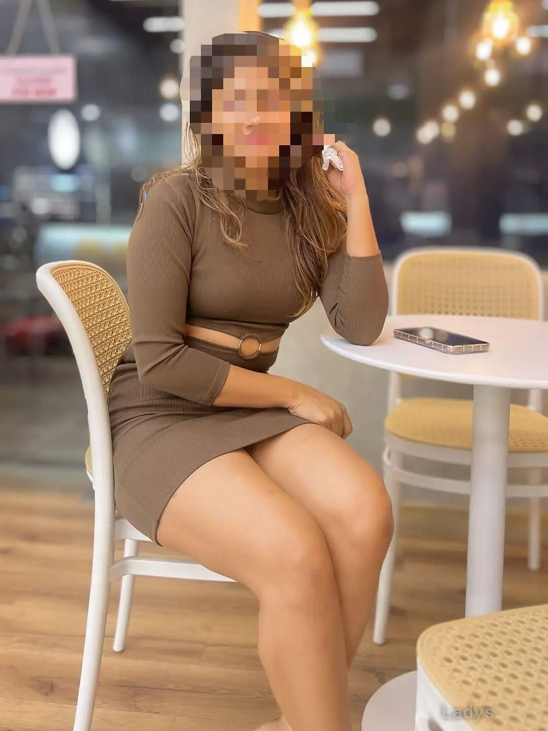 Ishara, 21 years beautiful nude Colombo escorts girl, height 159 sm, Weight  kg