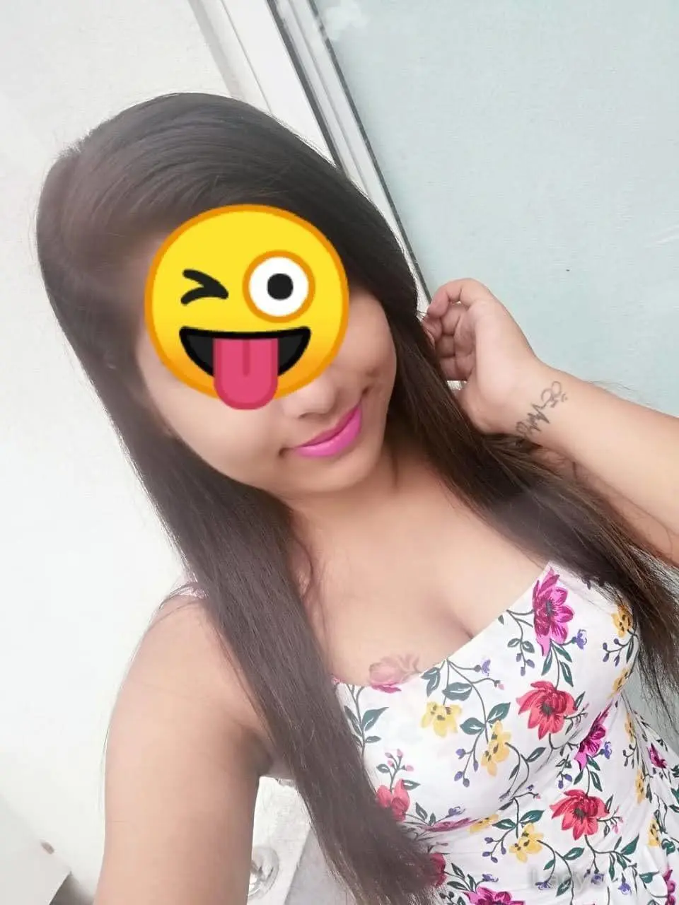 Marri, 19 years beautiful nude Colombo escorts girl, height 168 sm, Weight kg