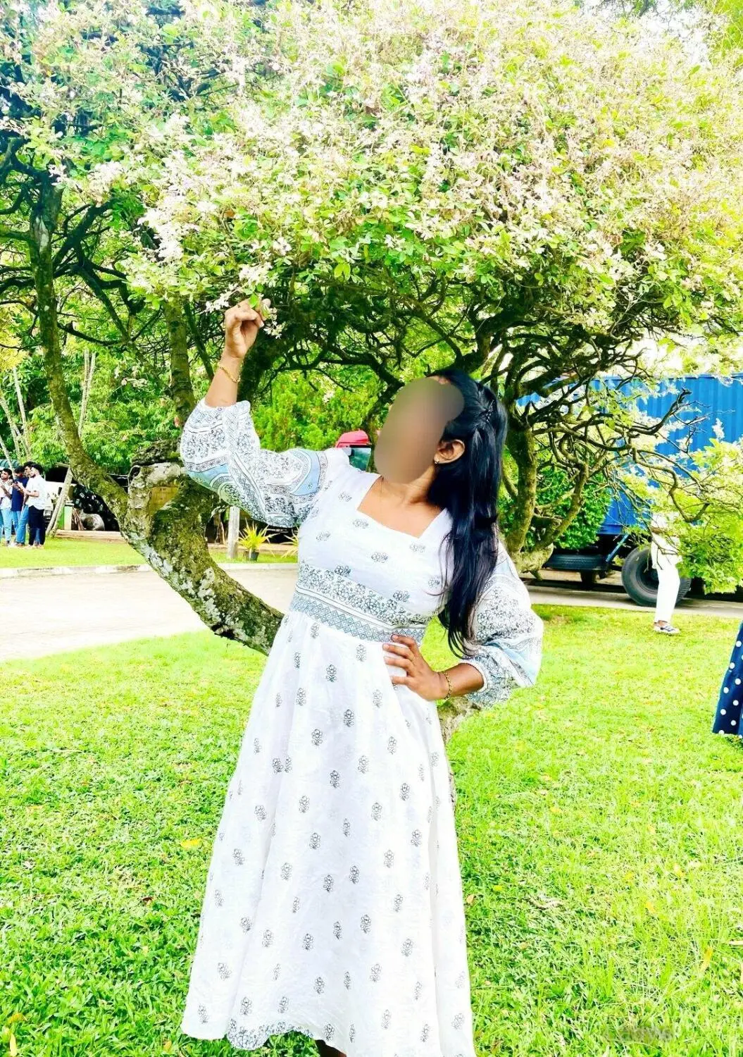 Nethu, 21 years beautiful nude Colombo escorts girl, height 160 sm, Weight  kg