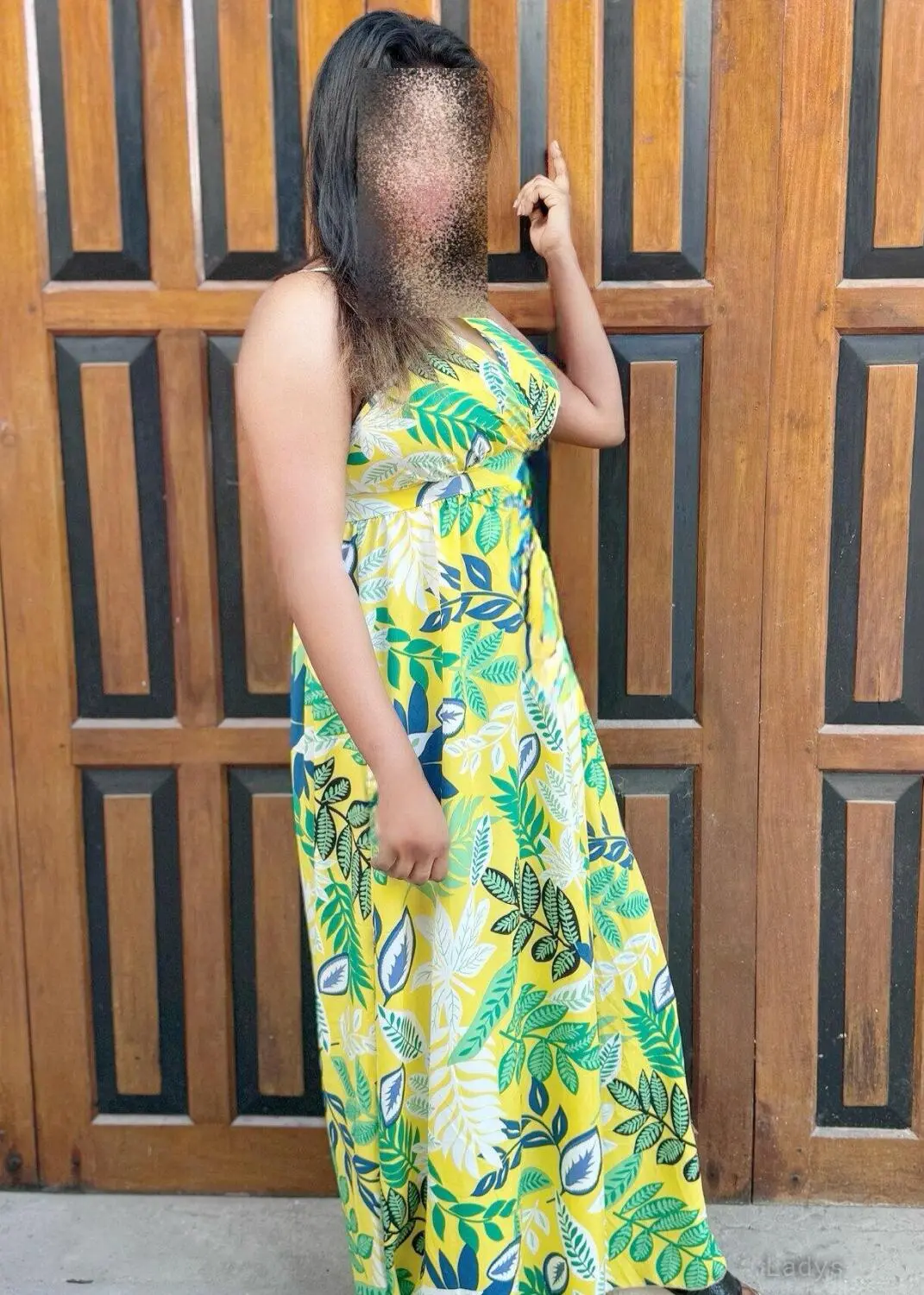 Yoshika, 23 years beautiful nude Colombo escorts girl, height 160 sm, Weight kg