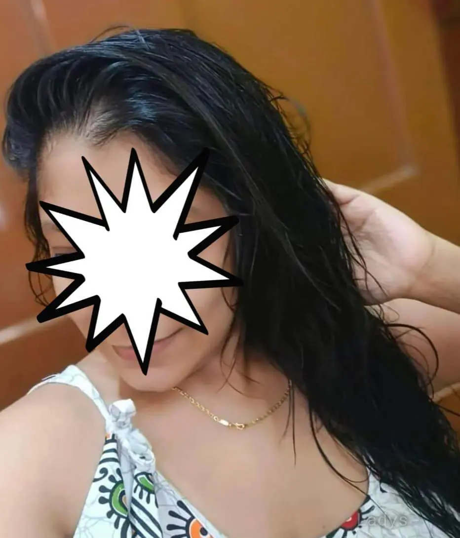 Zarah, 27 years beautiful nude Colombo escorts girl, height 153 sm, Weight  kg