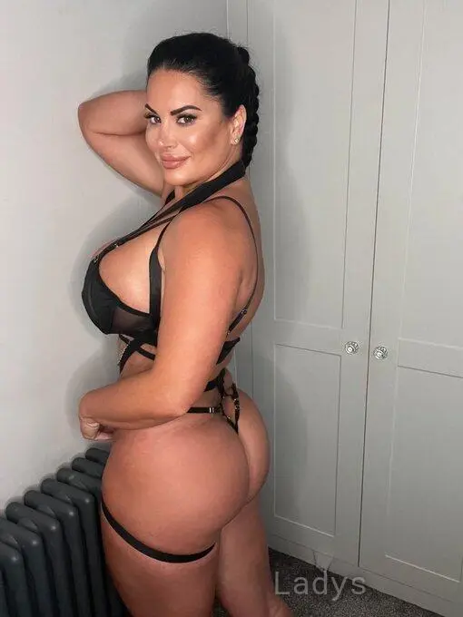 I'm available for online sex or meeting, 30 years beautiful nude Copenhagen escorts girl, height 170 sm, Weight 60 kg