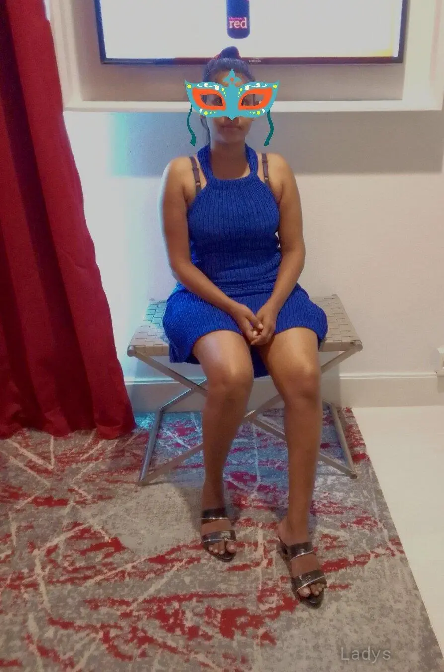 Nadi, 27 years luxury escort girl, height 160 sm, Weight kg, craigslist Colombo