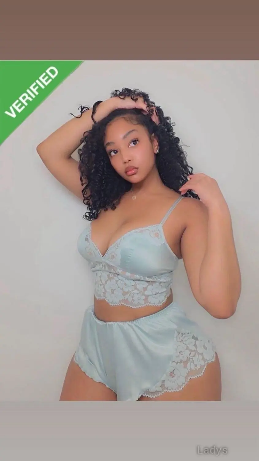 Berisma, 24 years luxury escort girl, height 175 sm, Weight 60 kg, craigslist Guildford