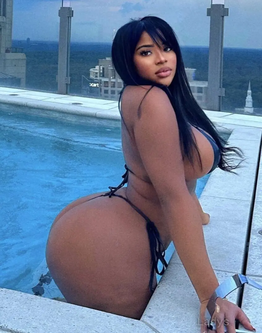 Caribbean Barbie, 24 years luxury escort girl, height 162 sm, Weight 57 kg, craigslist Las Vegas