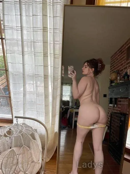 Troy Amber, 24 years luxury escort girl, height 126 sm, Weight 41 kg, craigslist Philadelphia