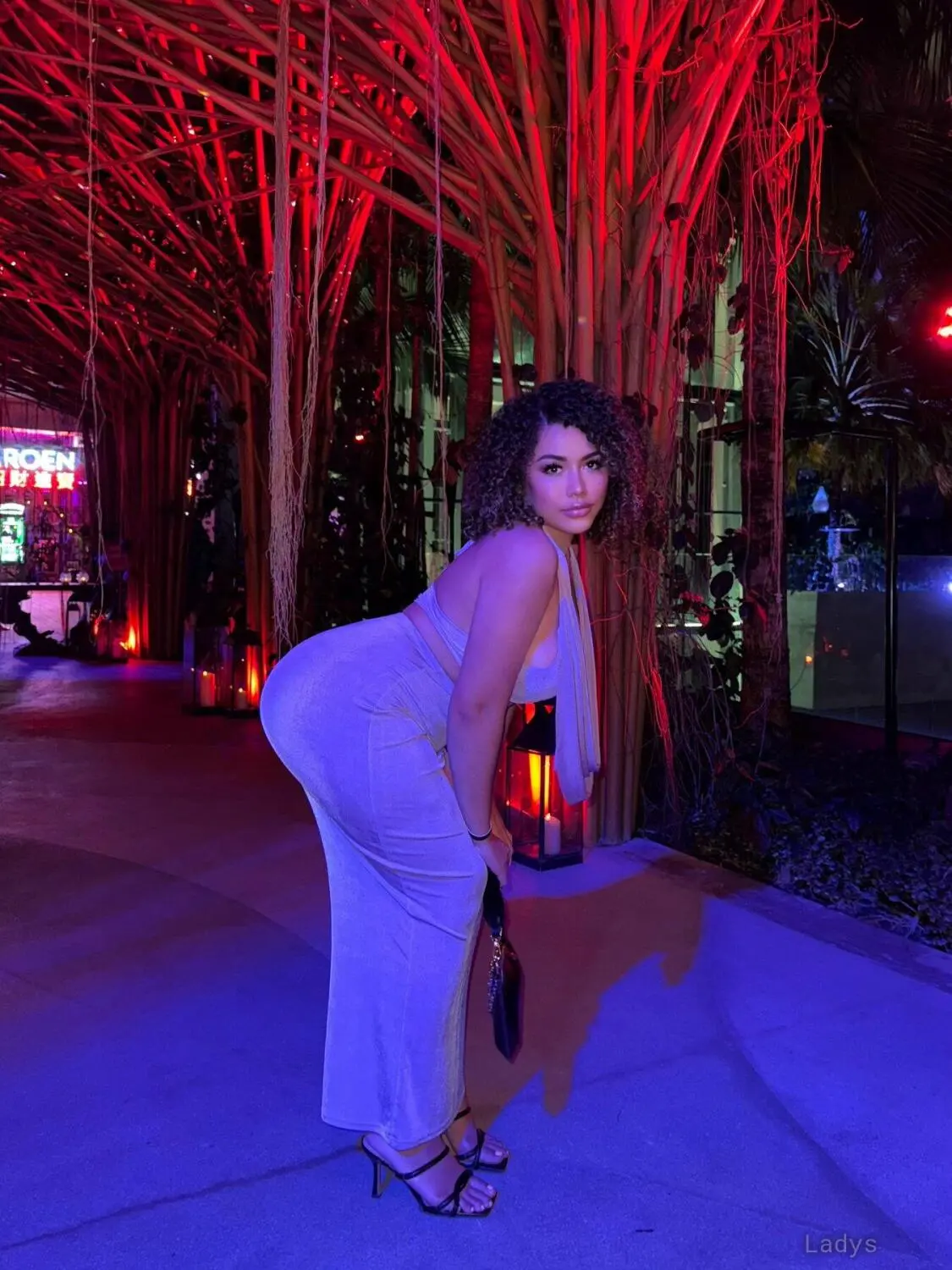 Lisa, 23 years luxury escort girl, height 170 sm, Weight  kg, craigslist Pyeongtaek