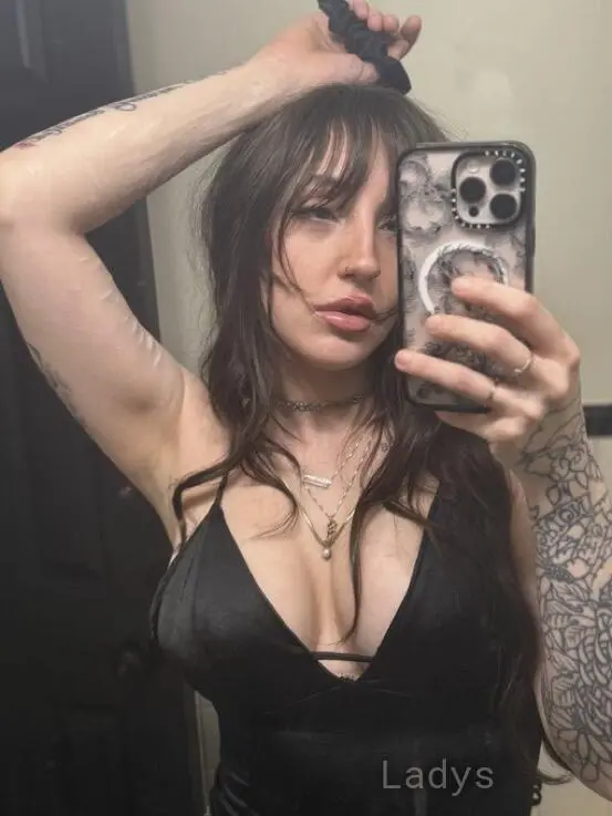 Rose, 26 years luxury escort girl, height 165 sm, Weight 40 kg, craigslist Stockton