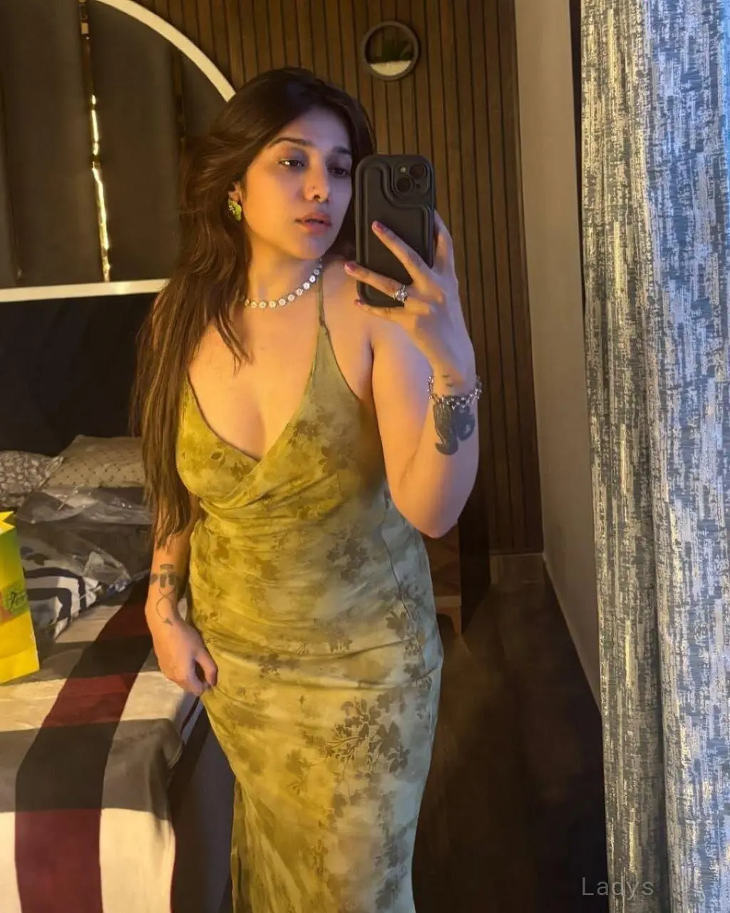 Nani, 23 years beautiful nude Cuttack escorts girl, height 153 sm, Weight kg